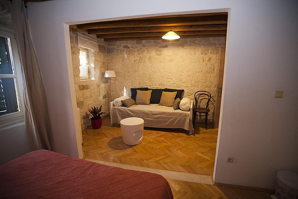 Rooms Livia Трогир Номер фото