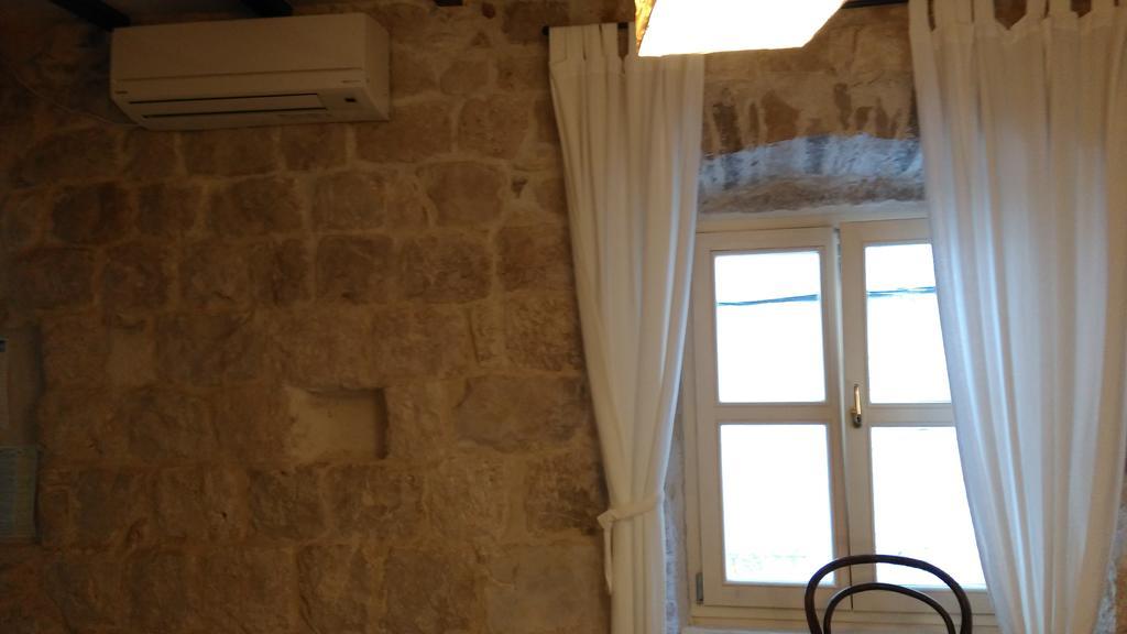 Rooms Livia Трогир Экстерьер фото